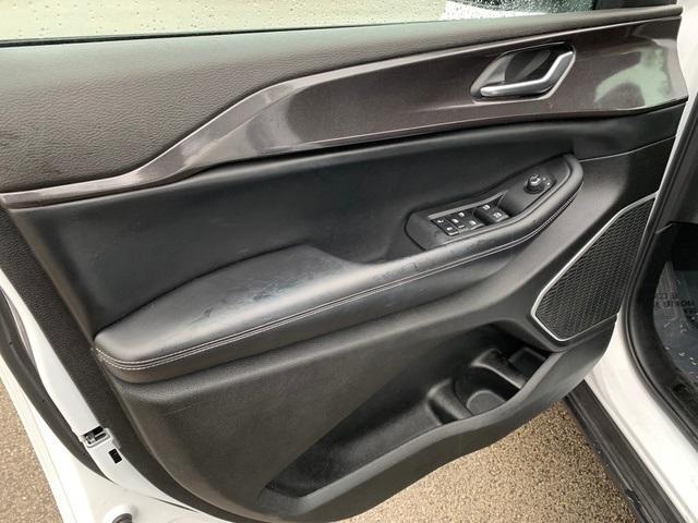 used 2022 Jeep Grand Cherokee L car, priced at $27,562