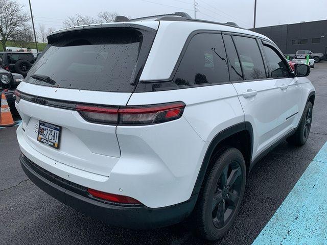 used 2023 Jeep Grand Cherokee car, priced at $30,215