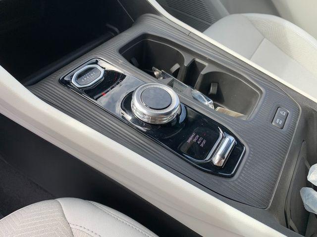 new 2026 Jeep Cherokee car, priced at $38,195