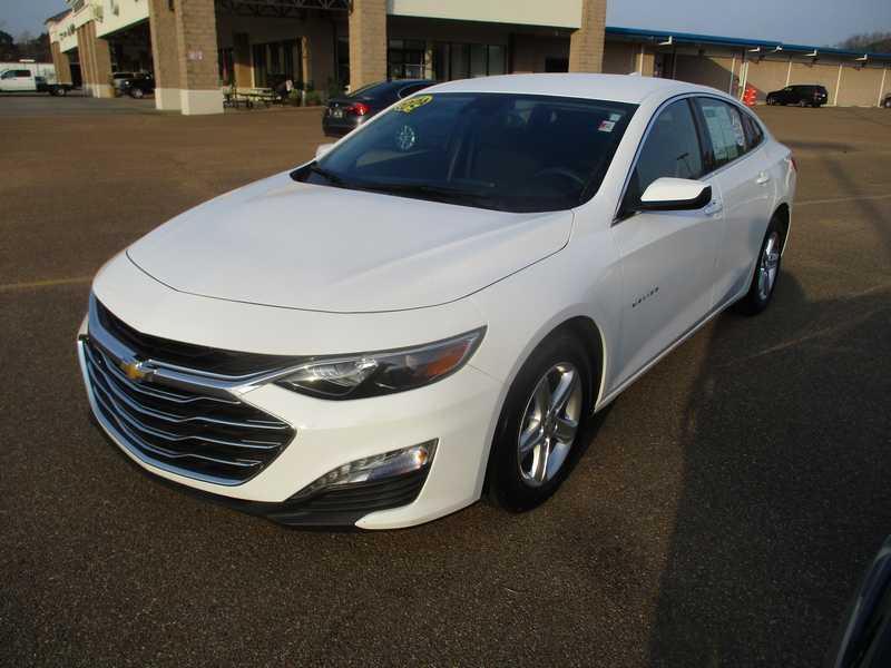 used 2024 Chevrolet Malibu car, priced at $21,530
