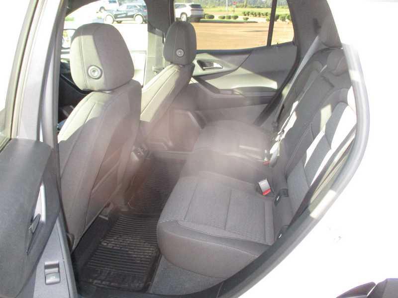 new 2026 Chevrolet Equinox car, priced at $30,820