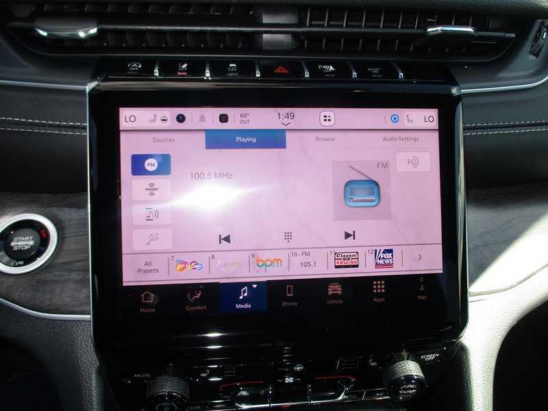 new 2025 Jeep Grand Cherokee car, priced at $47,191