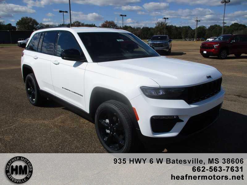 new 2025 Jeep Grand Cherokee car, priced at $47,191