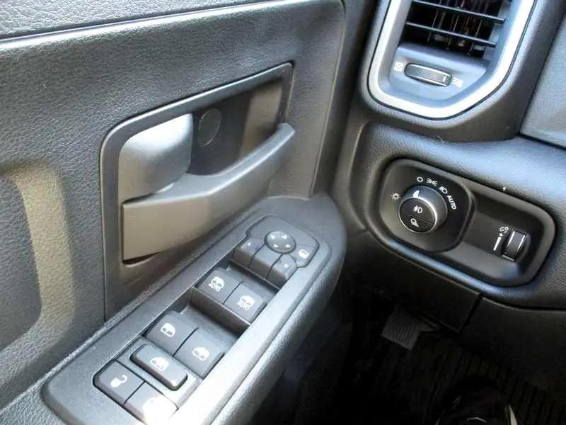 new 2025 Ram 3500 car, priced at $70,598