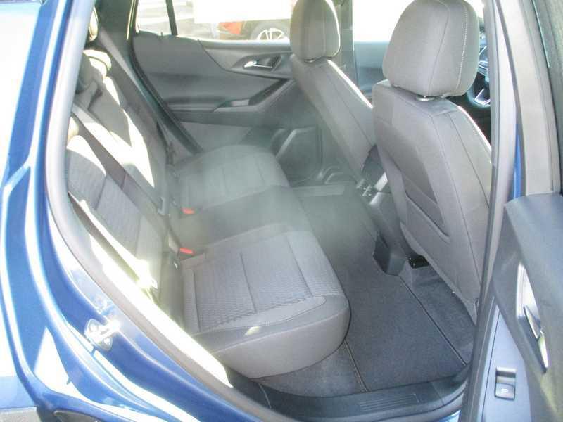 new 2026 Chevrolet Equinox car, priced at $30,495