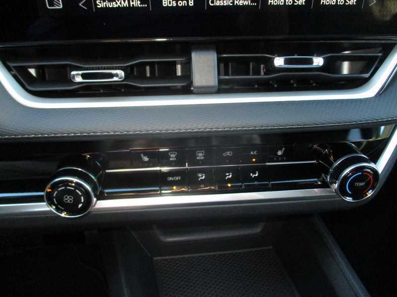 new 2026 Chevrolet Equinox car, priced at $30,495