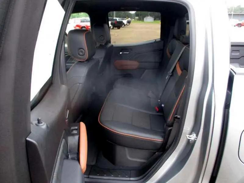 new 2025 GMC Canyon car, priced at $46,046