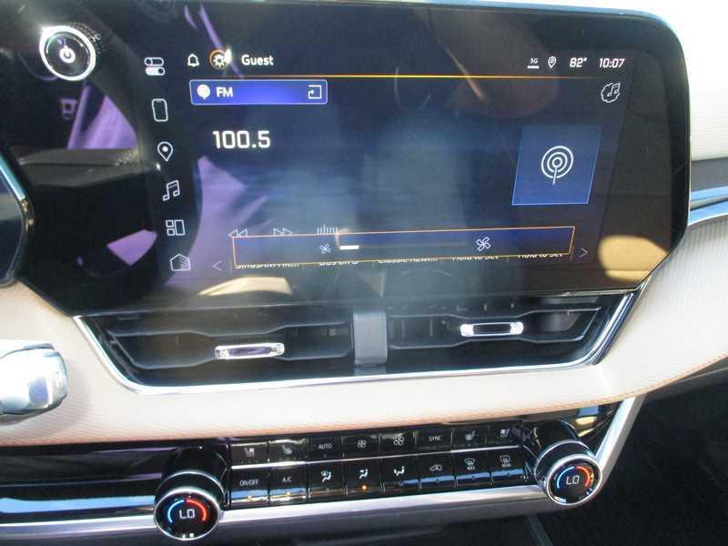 new 2026 Chevrolet Equinox car, priced at $39,150