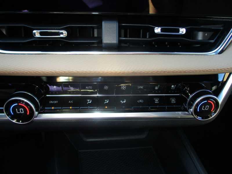 new 2026 Chevrolet Equinox car, priced at $39,150