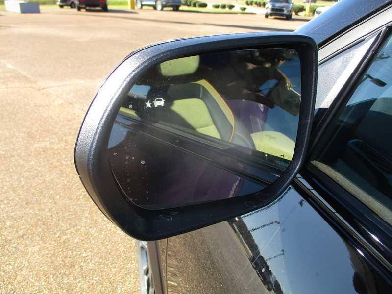 new 2026 Chevrolet Equinox car, priced at $39,150