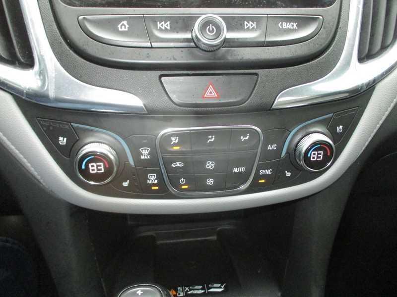 used 2021 Chevrolet Equinox car, priced at $18,530