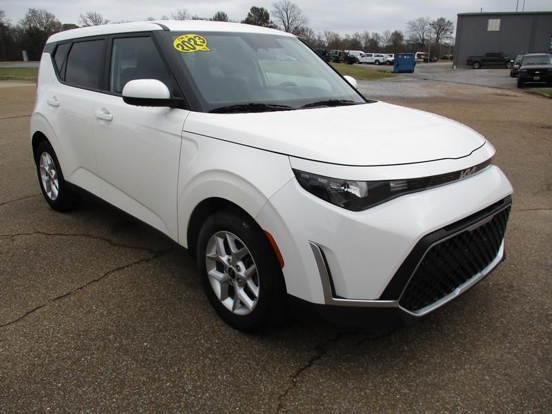 used 2023 Kia Soul car, priced at $18,720