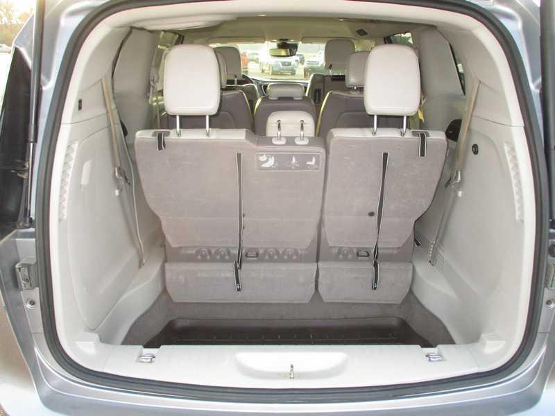 used 2019 Chrysler Pacifica car, priced at $17,720