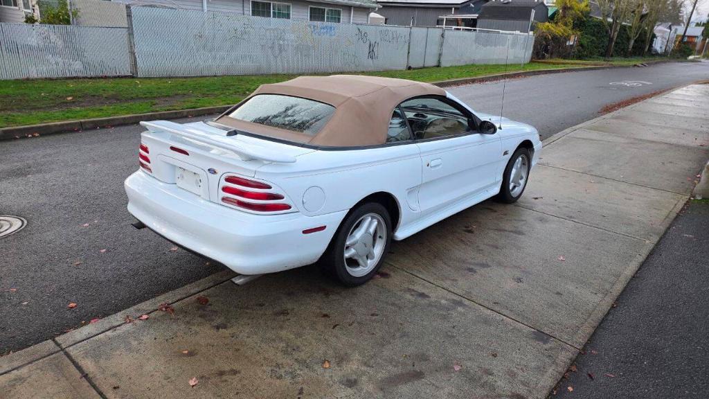 used 1995 Ford Mustang car, priced at $7,995
