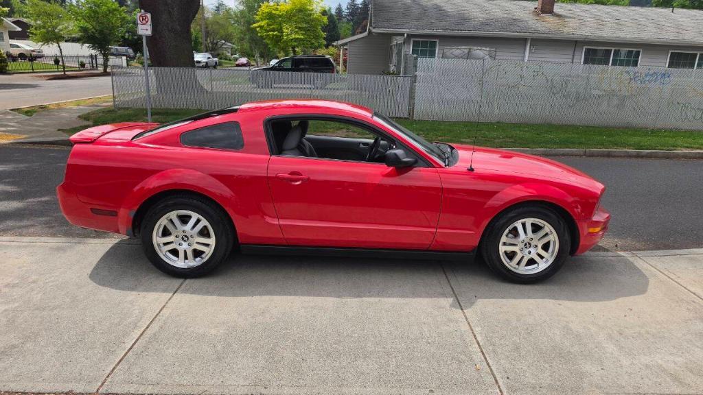 used 2007 Ford Mustang car, priced at $10,995