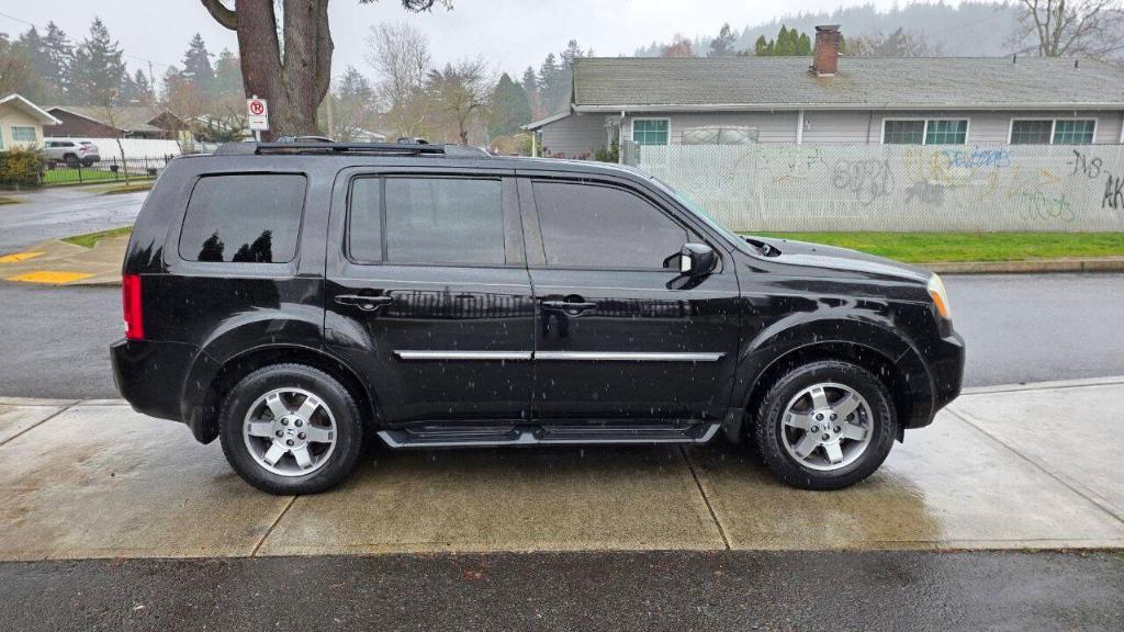 used 2009 Honda Pilot car, priced at $4,995
