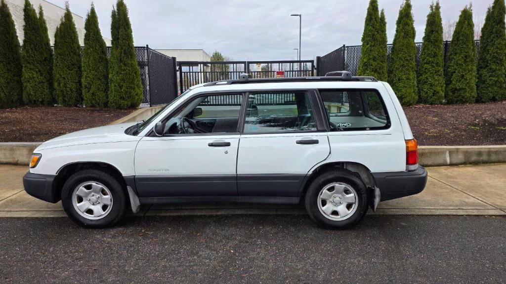 used 2000 Subaru Forester car, priced at $4,995