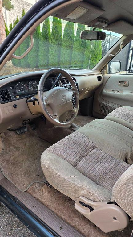 used 1996 Toyota T100 car, priced at $8,995