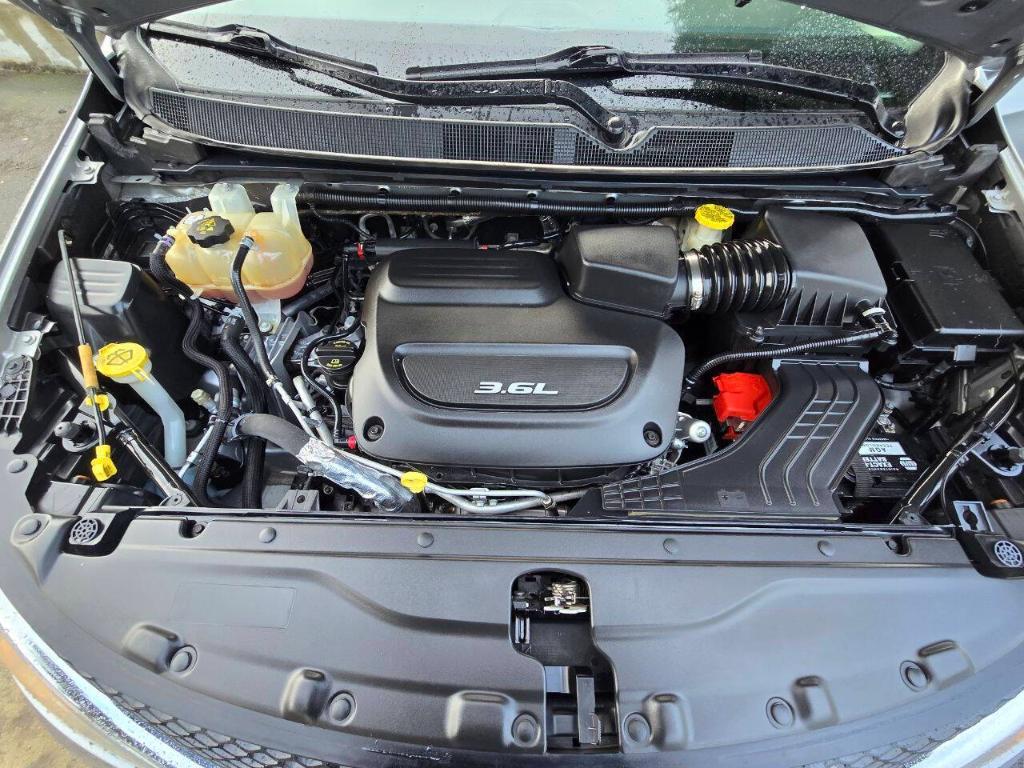 used 2017 Chrysler Pacifica car, priced at $9,995