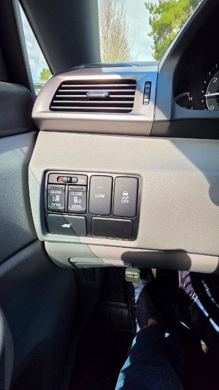 used 2016 Honda Odyssey car, priced at $14,995