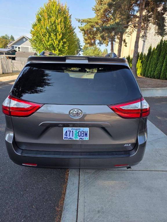 used 2018 Toyota Sienna car, priced at $19,495