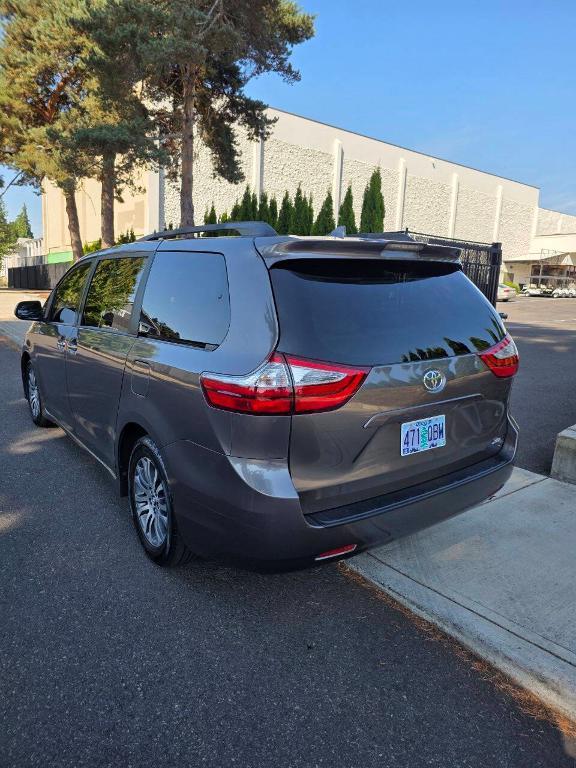 used 2018 Toyota Sienna car, priced at $19,495