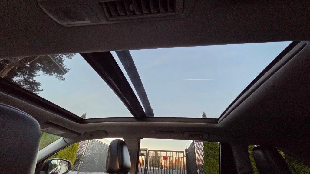 used 2017 Toyota Highlander Hybrid car, priced at $19,995