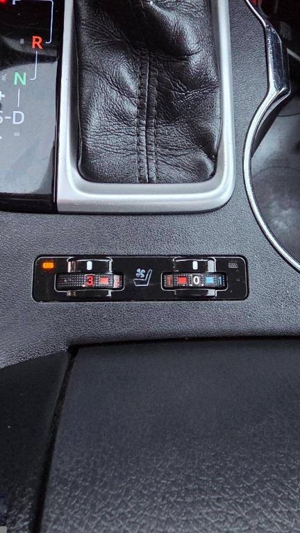 used 2017 Toyota Highlander Hybrid car, priced at $19,995