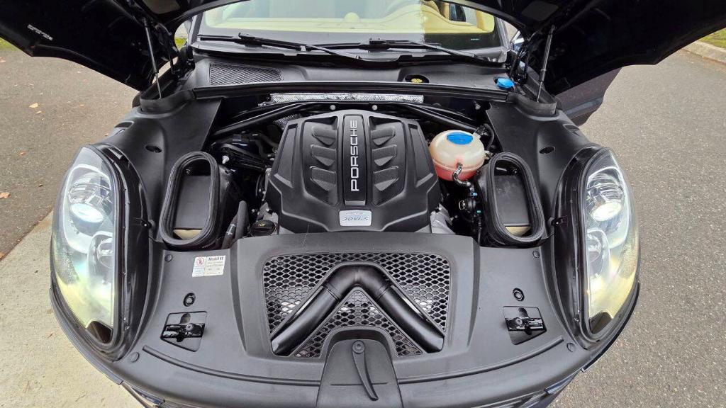 used 2015 Porsche Macan car, priced at $15,995