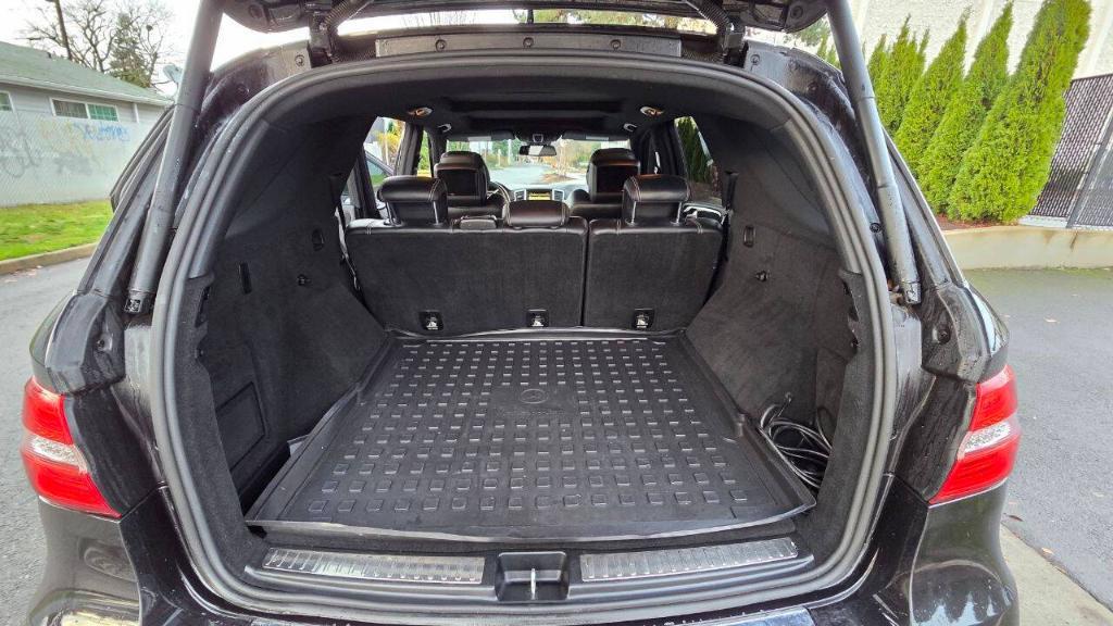 used 2012 Mercedes-Benz M-Class car, priced at $19,995