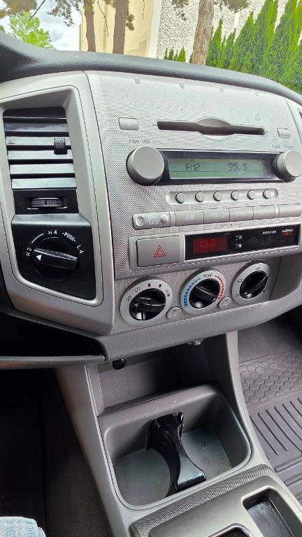 used 2006 Toyota Tacoma car, priced at $14,995