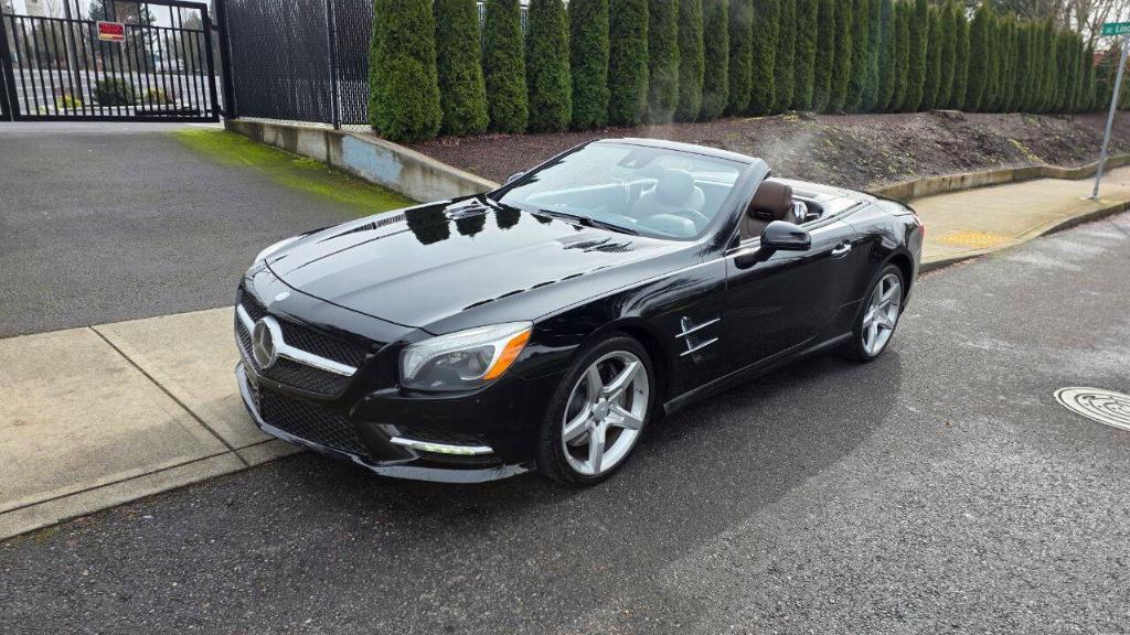 used 2013 Mercedes-Benz SL-Class car, priced at $25,995