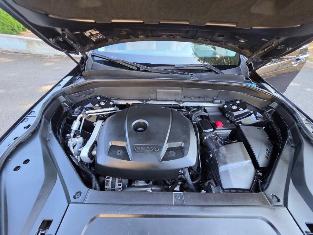 used 2016 Volvo XC90 car, priced at $12,995