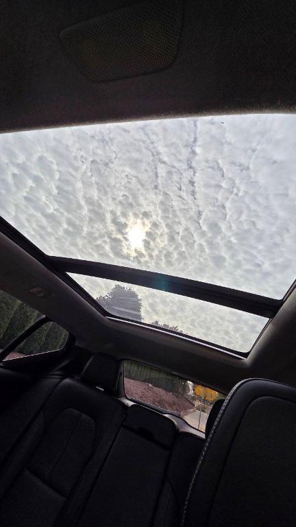 used 2020 Volvo XC40 car, priced at $18,995