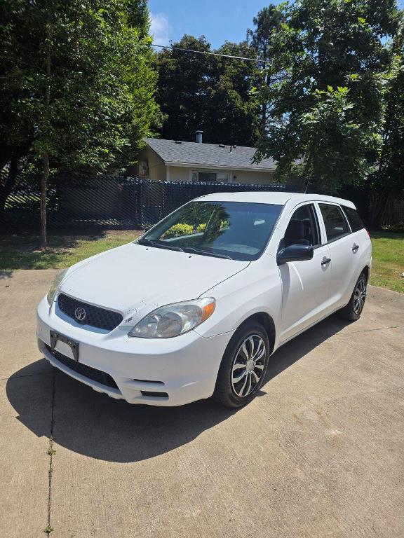 used 2004 Toyota Matrix car, priced at $2,995