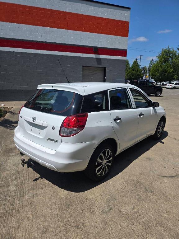 used 2004 Toyota Matrix car, priced at $2,995
