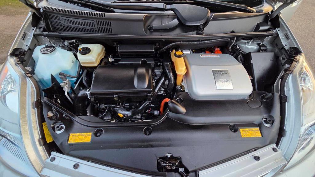 used 2008 Toyota Prius car, priced at $10,995