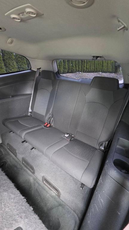used 2015 Chevrolet Traverse car, priced at $3,995