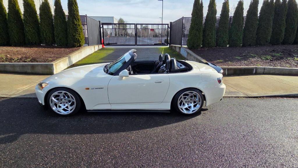 used 2000 Honda S2000 car, priced at $18,995