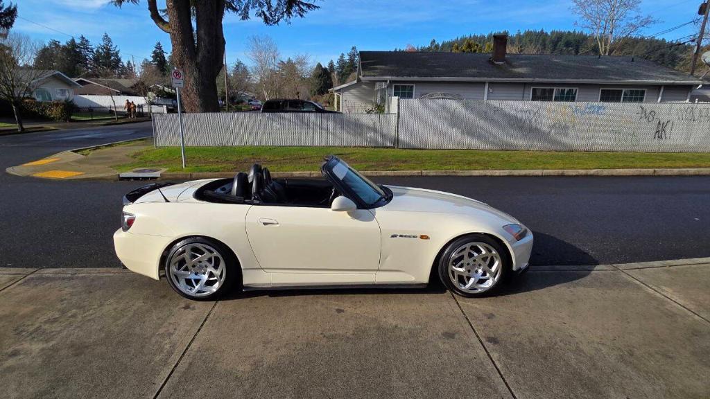 used 2000 Honda S2000 car, priced at $18,995