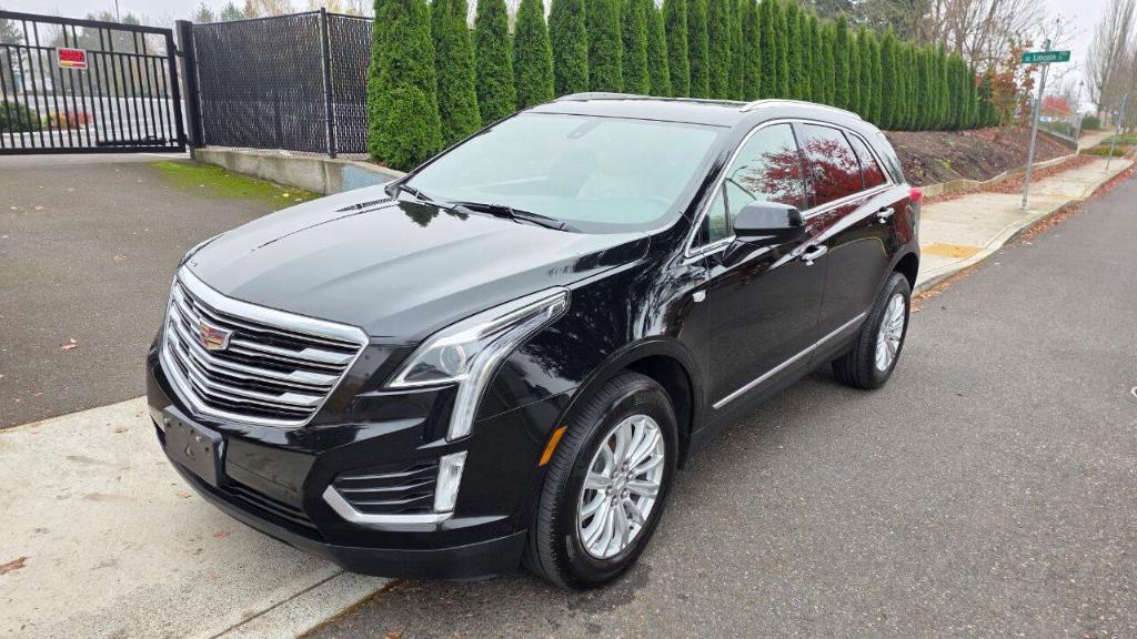 used 2017 Cadillac XT5 car, priced at $10,995