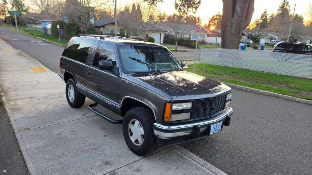 used 1992 GMC Yukon car, priced at $8,995
