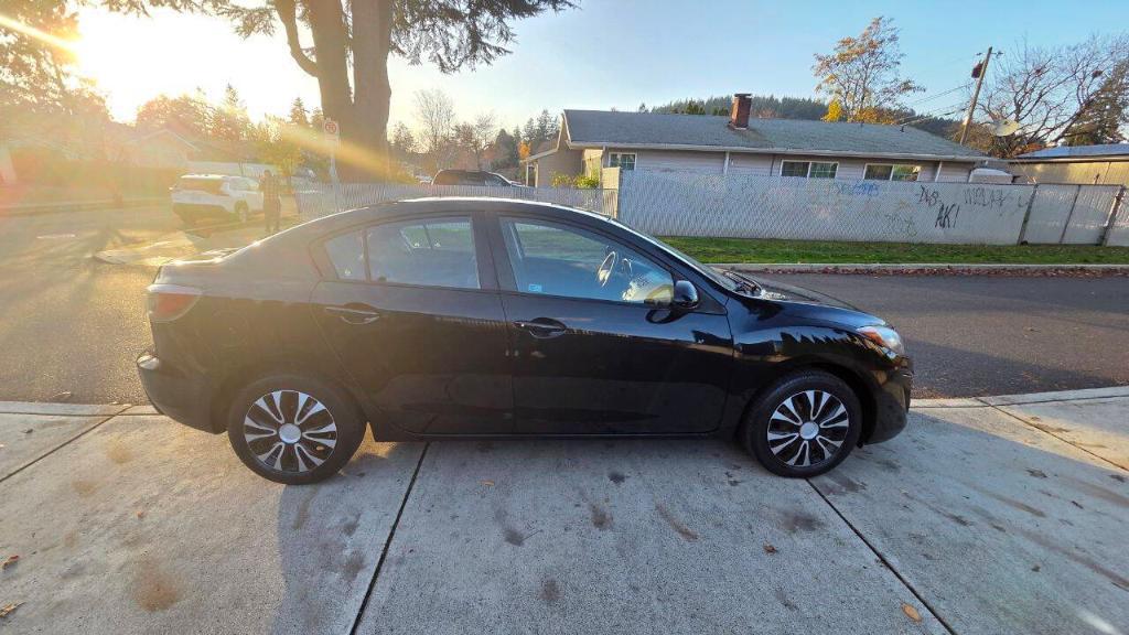 used 2010 Mazda Mazda3 car, priced at $6,995