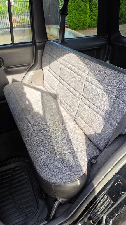 used 2001 Jeep Cherokee car, priced at $8,995