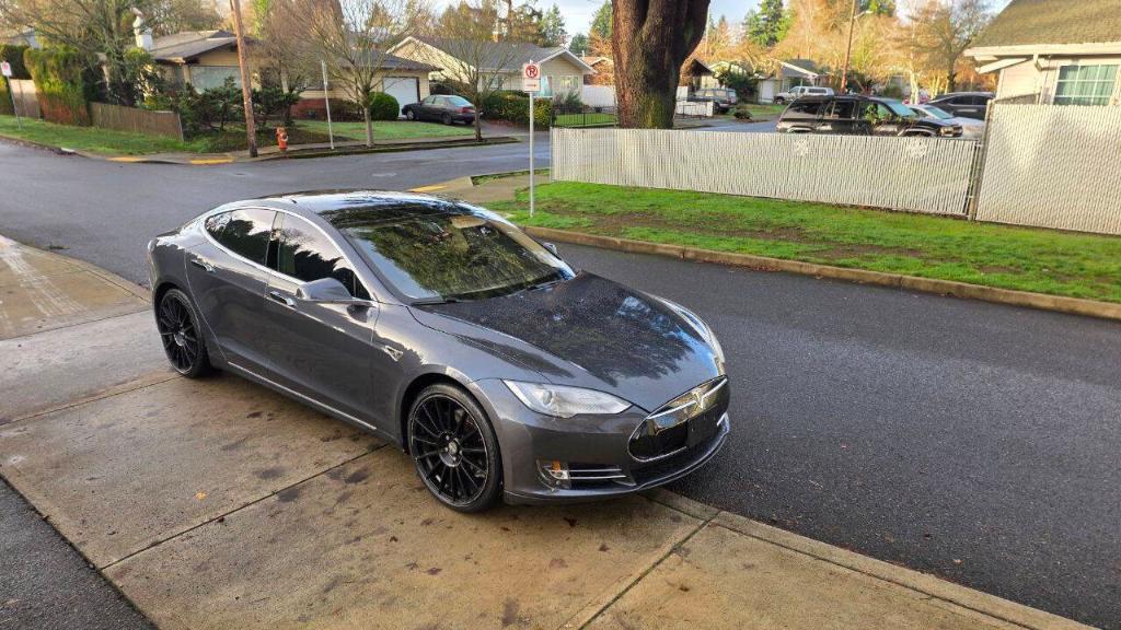 used 2014 Tesla Model S car, priced at $14,995