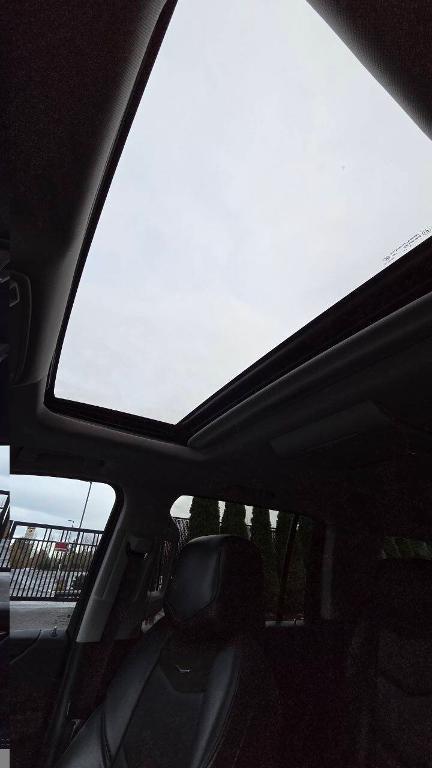 used 2017 Cadillac Escalade ESV car, priced at $25,995