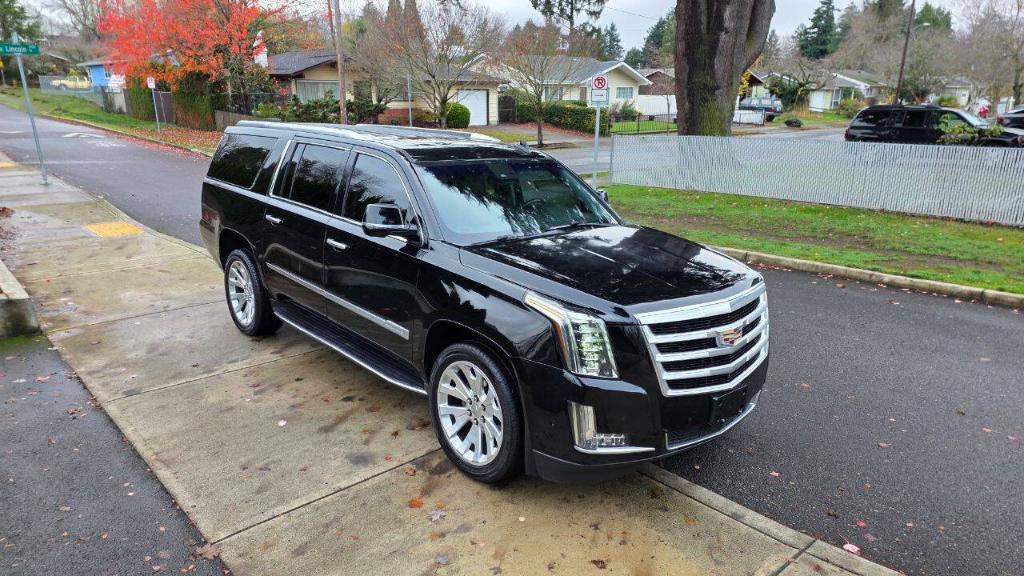 used 2017 Cadillac Escalade ESV car, priced at $25,995