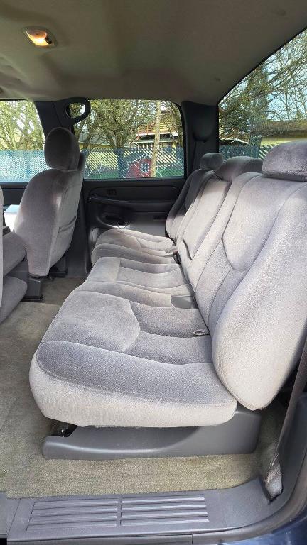 used 2005 GMC Sierra 2500 car, priced at $13,995