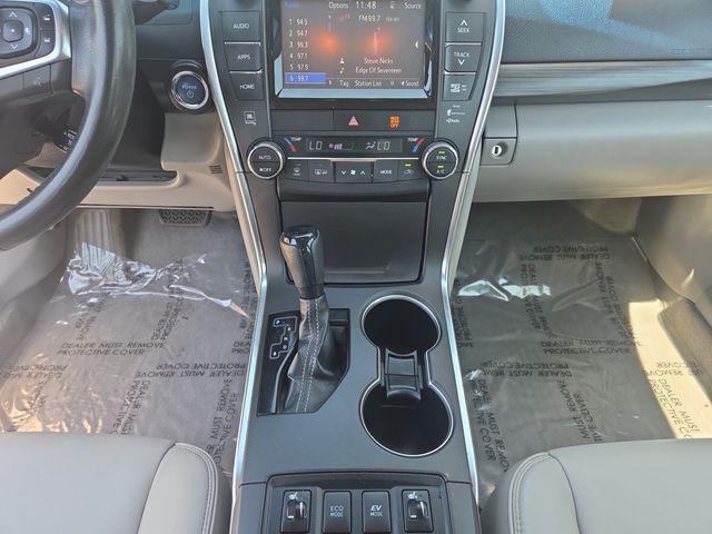 used 2015 Toyota Camry Hybrid car, priced at $16,777