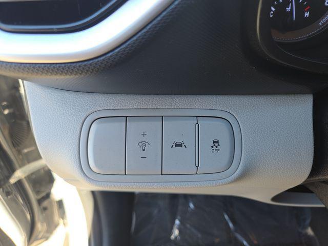 used 2022 Hyundai Venue car, priced at $13,977